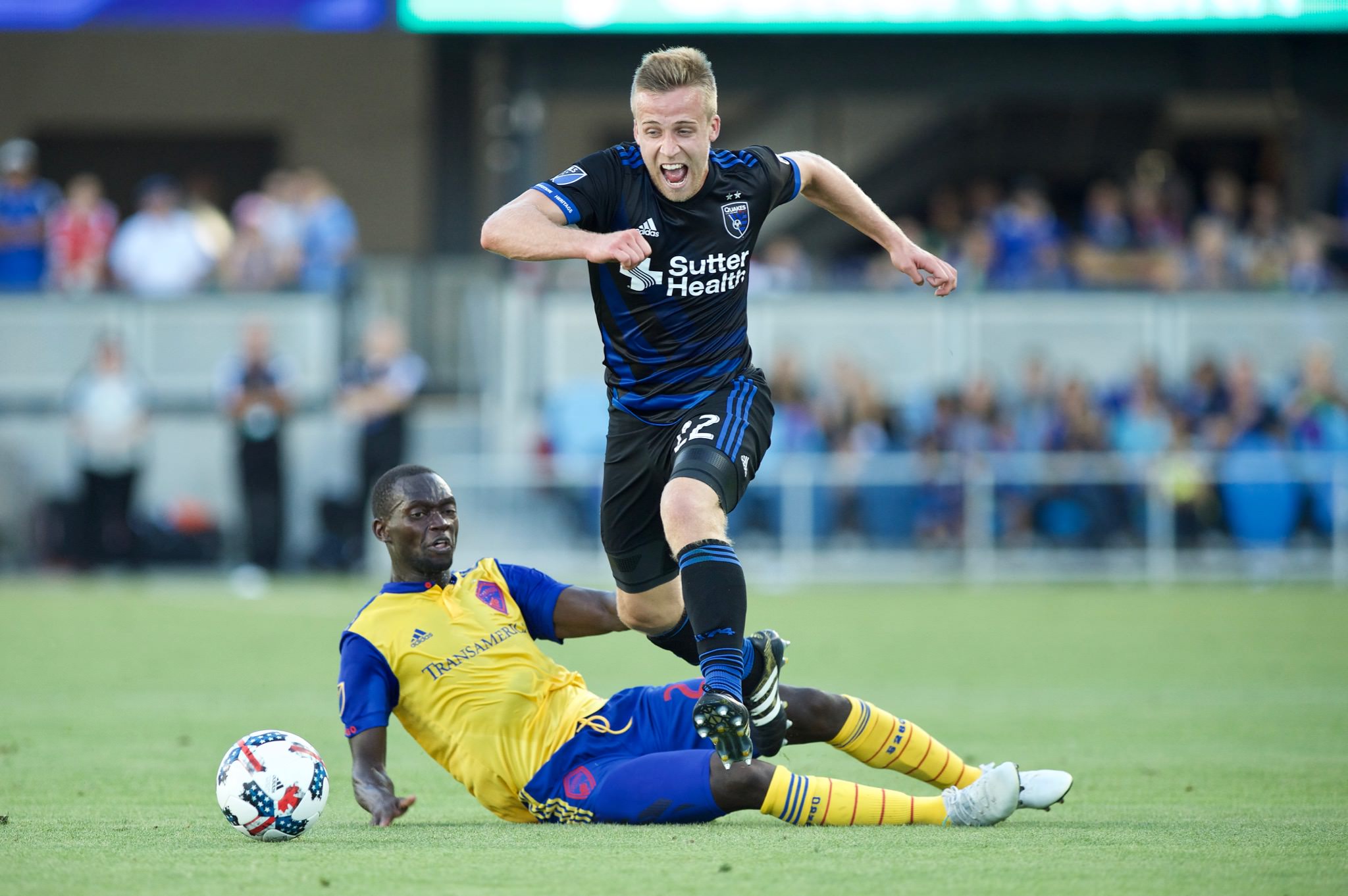 我们可以看 我们可以看